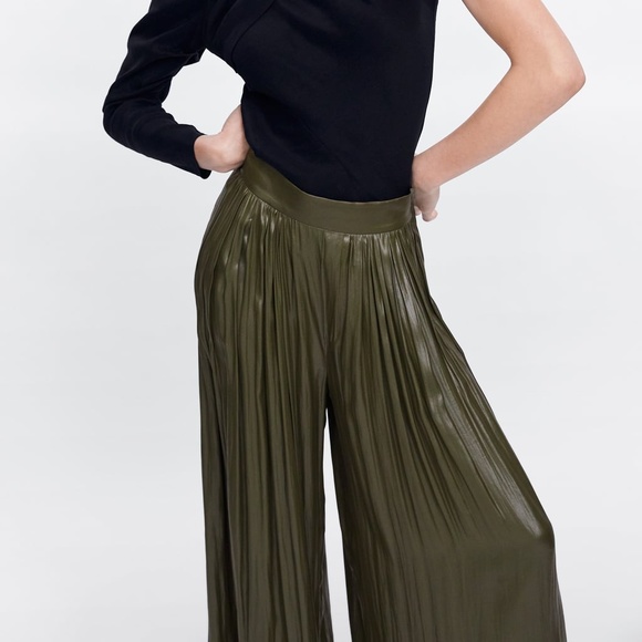 Zara Pants - NWT ZARA SHINY WIDE LEG KHAKI AMAZING PANTS XS
